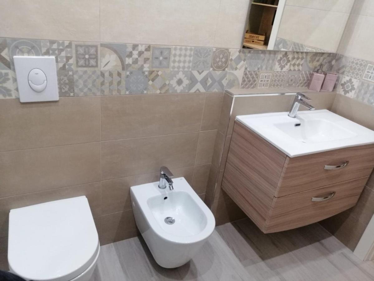 Albachiara Suite Trani Bagian luar foto
